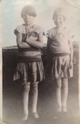 Marie & Myrtle Domsten