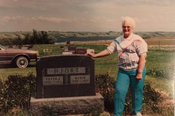 Twila (Carlson) Enget at Mabel Hjort's grave